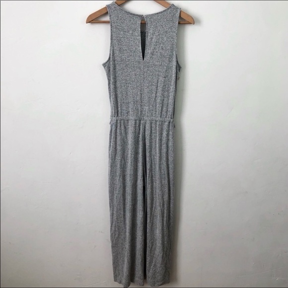 Banana Republic grey sleeveless jumpsuit - Picture 3 of 6